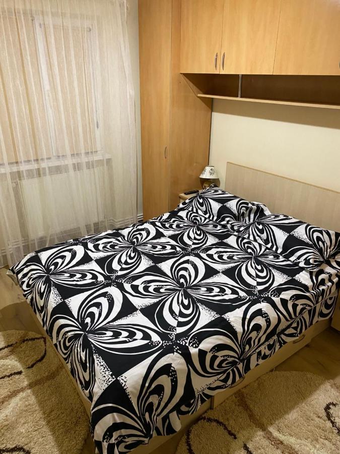 Apartament Regim Hotelier Deva Eksteriør bilde